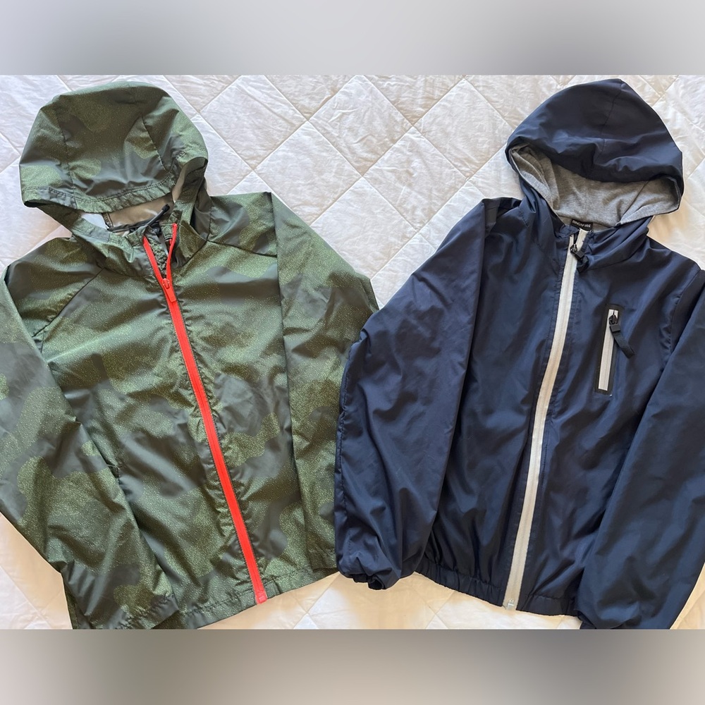 2 M Boys Windbreakers, 1 Navy inside lined w grey, 1 Green Camo unlined